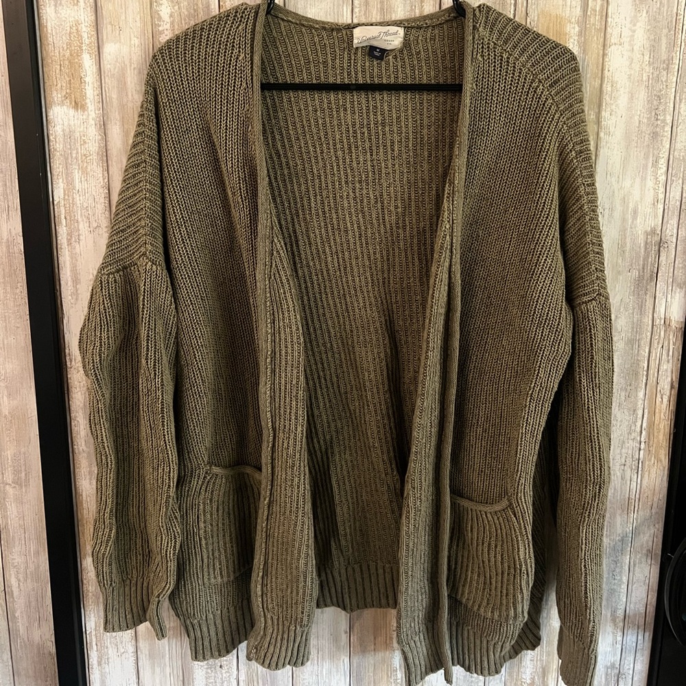 Universal Thread Olive Cardigan Sweater